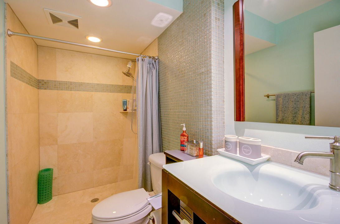 For Sale: $380,000 (2 beds, 2 baths, 1440 Square Feet)