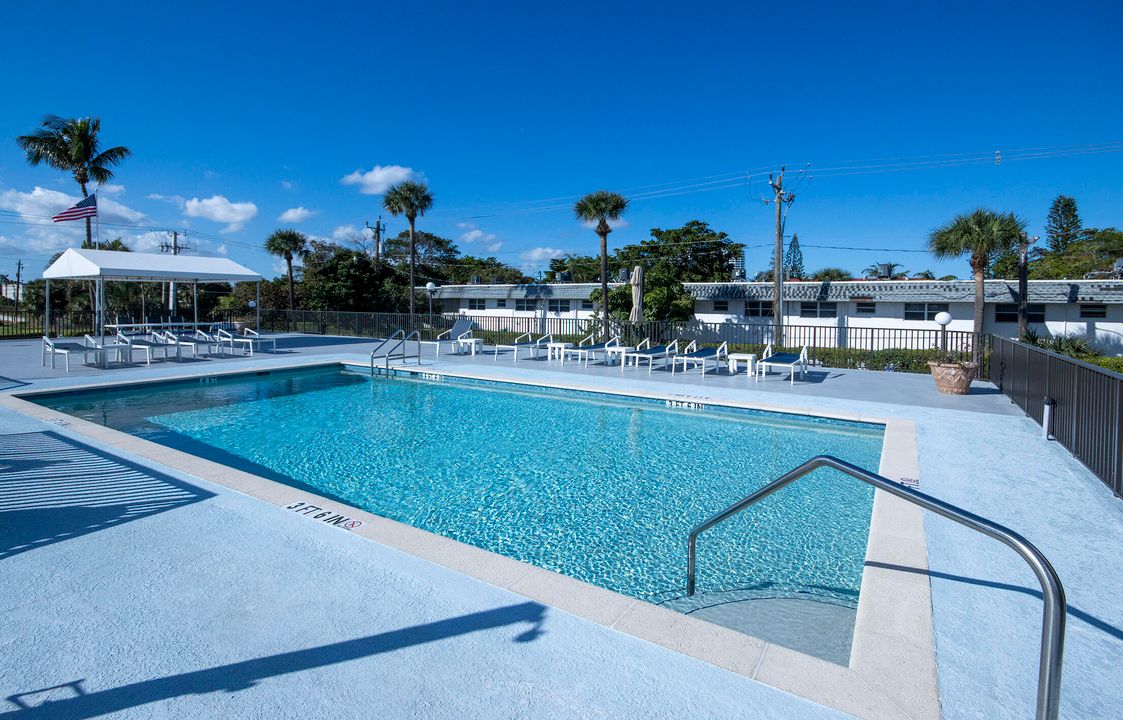 For Sale: $380,000 (2 beds, 2 baths, 1440 Square Feet)