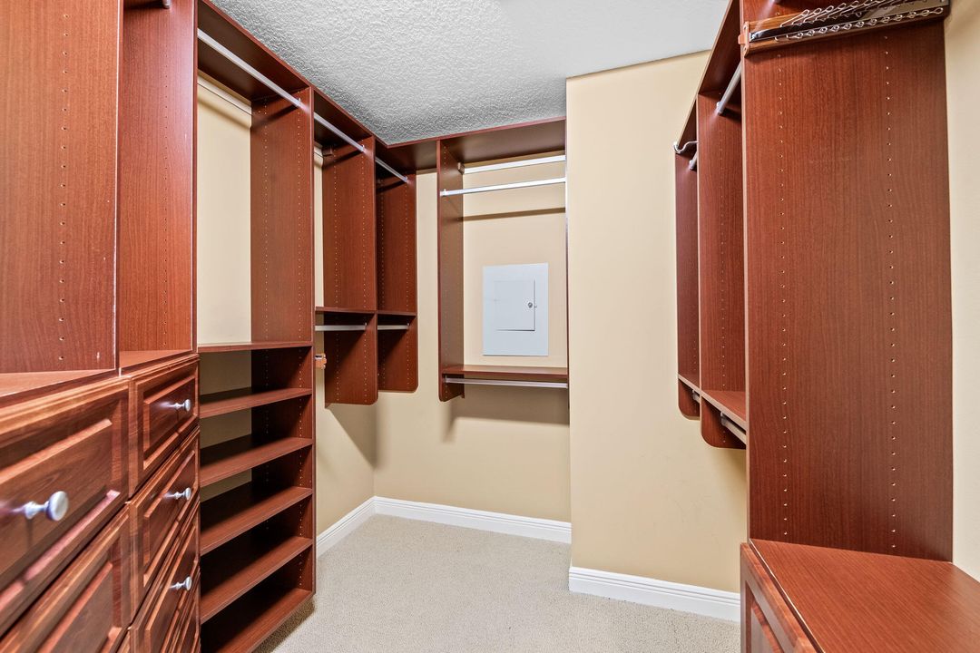 Active With Contract: $1,200,000 (4 beds, 4 baths, 3567 Square Feet)