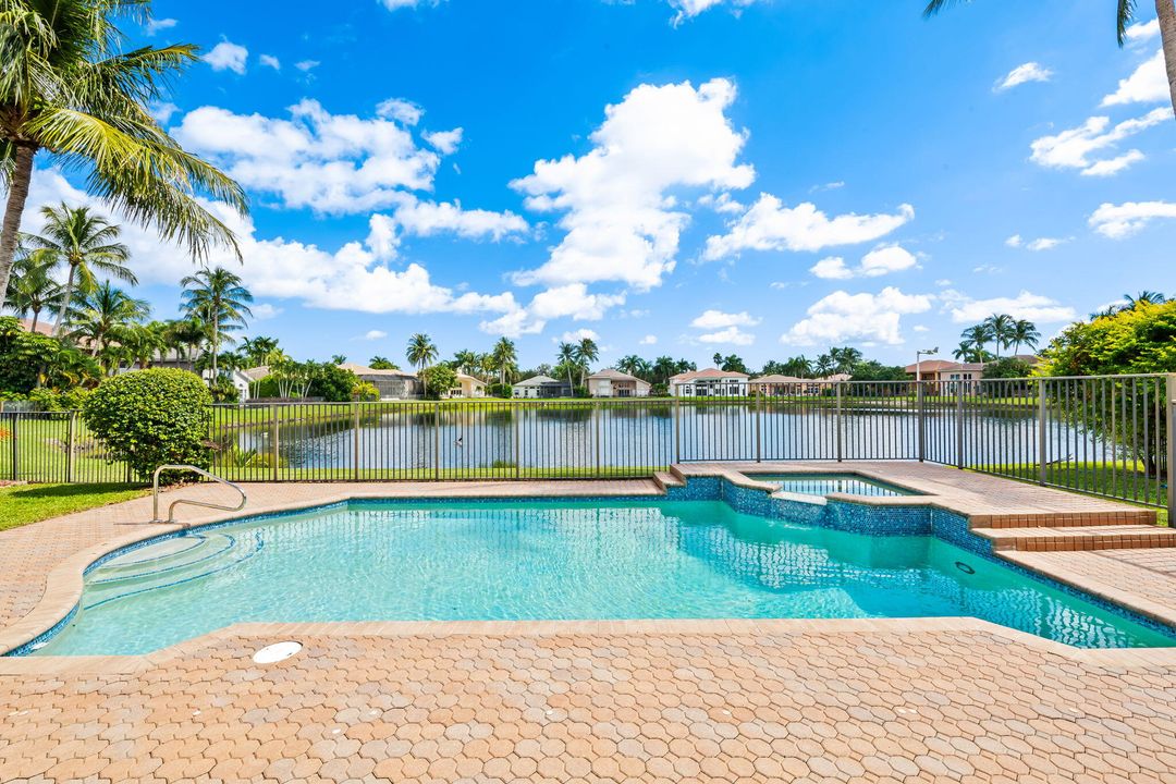 Active With Contract: $1,200,000 (4 beds, 4 baths, 3567 Square Feet)