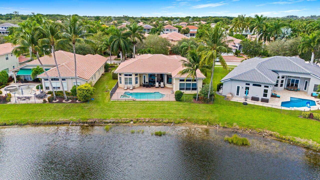 Active With Contract: $1,200,000 (4 beds, 4 baths, 3567 Square Feet)