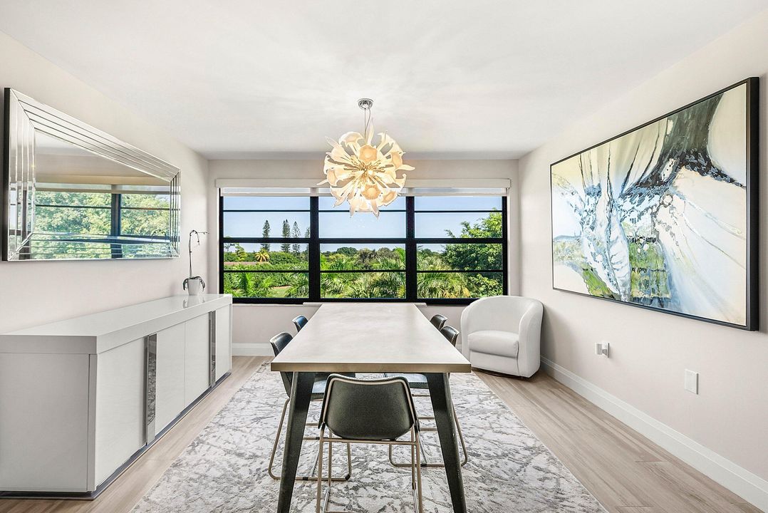 待售: $349,900 (2 贝兹, 2 浴室, 1385 平方英尺)