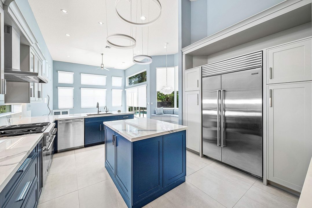 En Venta: $2,995,000 (3 camas, 3 baños, 3636 Pies cuadrados)