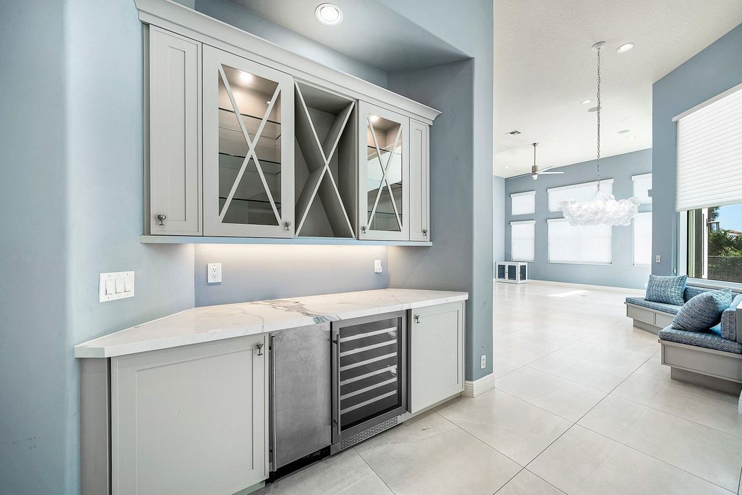 En Venta: $2,995,000 (3 camas, 3 baños, 3636 Pies cuadrados)