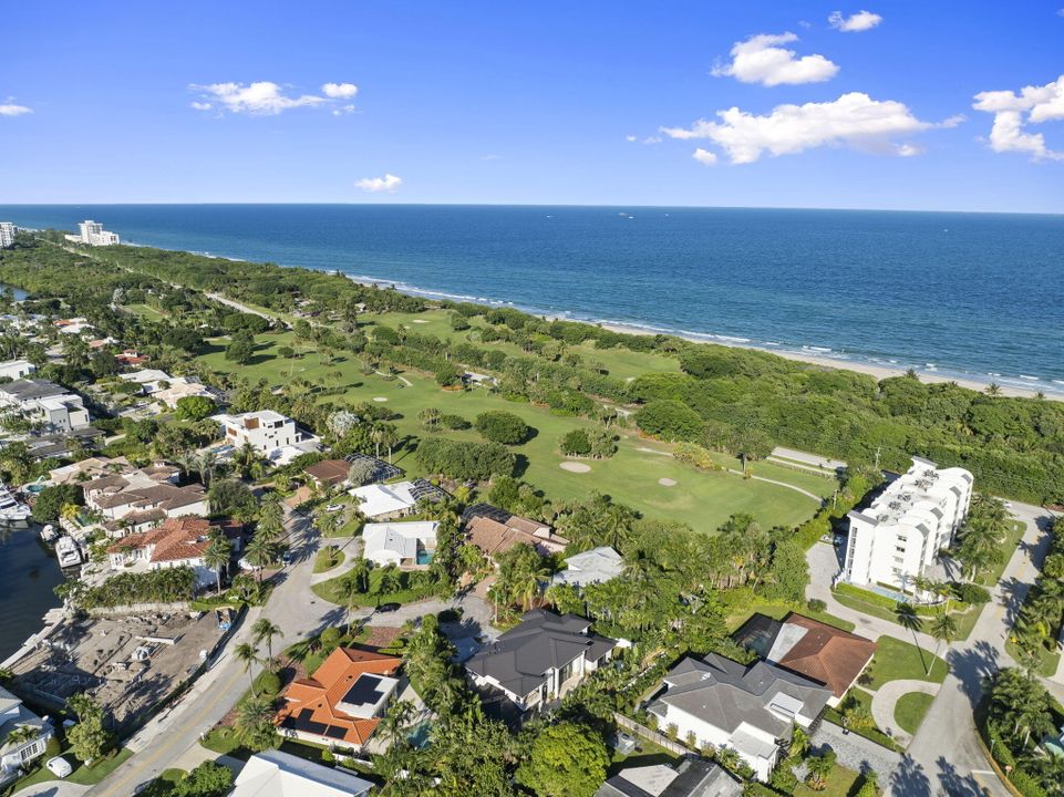 На продажу: $4,550,000 (5 спален, 5 ванн, 4400 Квадратных фут)