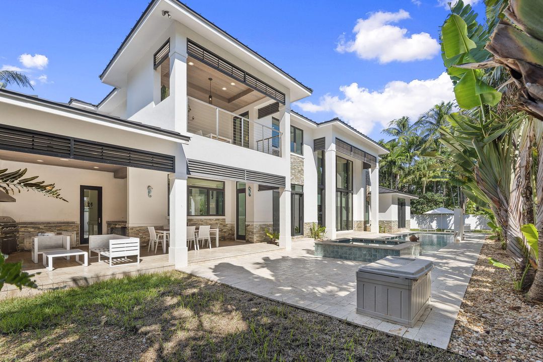 На продажу: $4,550,000 (5 спален, 5 ванн, 4400 Квадратных фут)