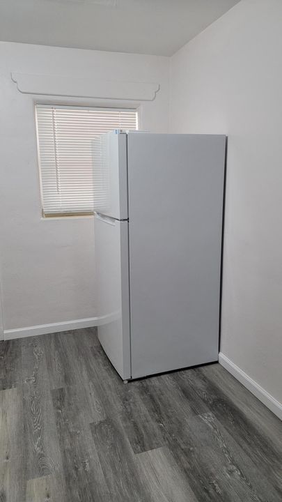 For Rent: $1,275 (2 beds, 1 baths, 648 Square Feet)