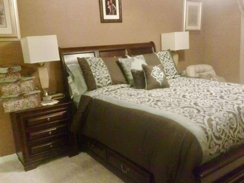 For Rent: $2,200 (2 beds, 2 baths, 770 Square Feet)