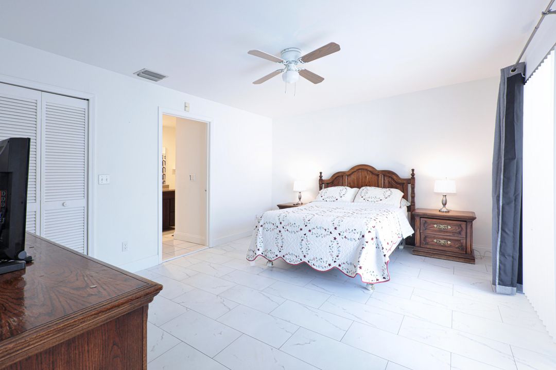 Active With Contract: $3,400 (2 beds, 2 baths, 1380 Square Feet)