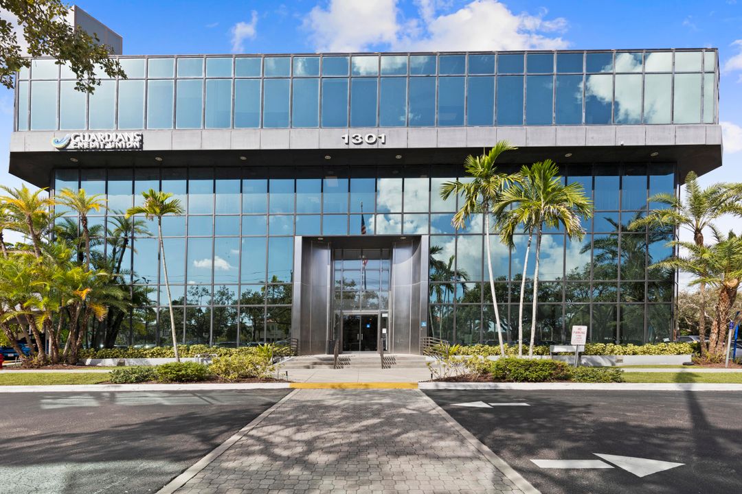 For Sale: $1 (0 beds, 0 baths, 40975 Square Feet)