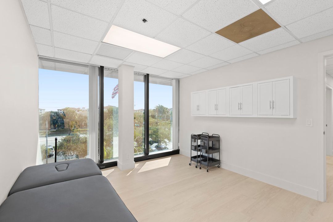 For Sale: $1 (0 beds, 0 baths, 40975 Square Feet)