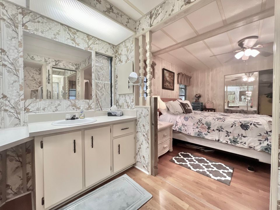 For Sale: $43,000 (2 beds, 2 baths, 1200 Square Feet)