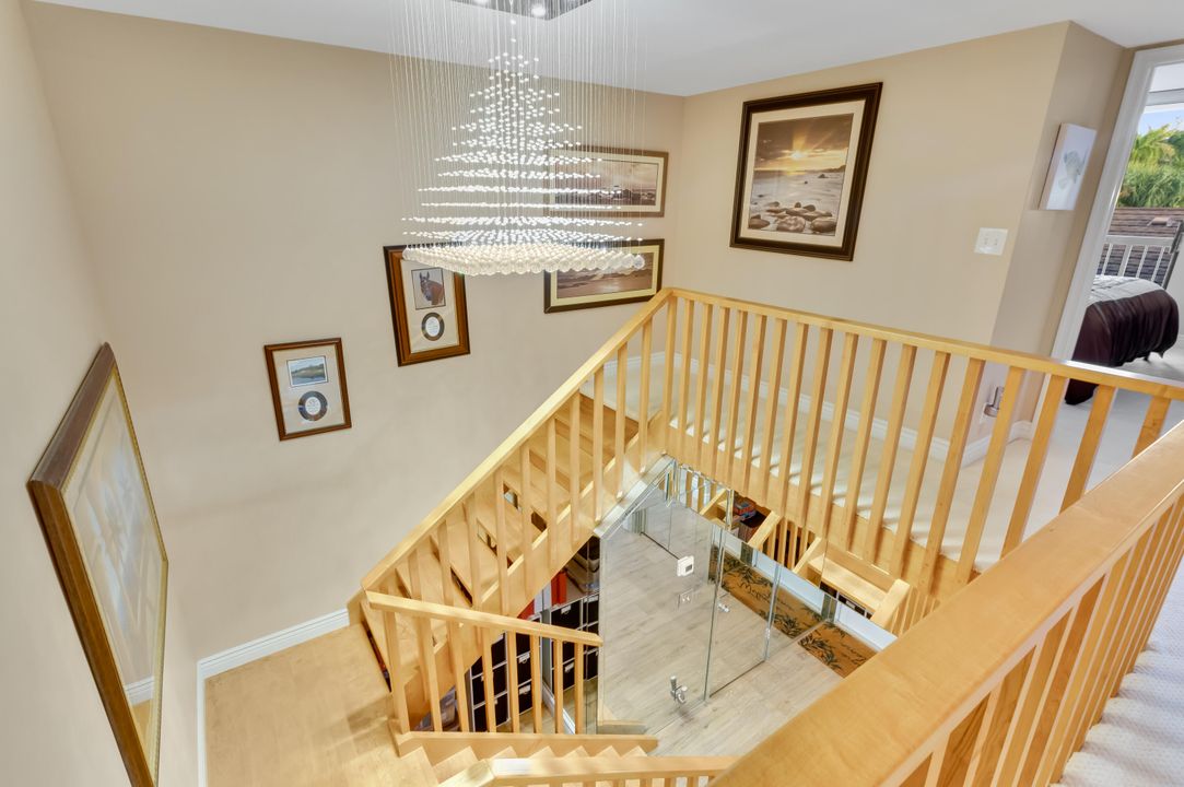 For Sale: $1,400,000 (3 beds, 2 baths, 2206 Square Feet)