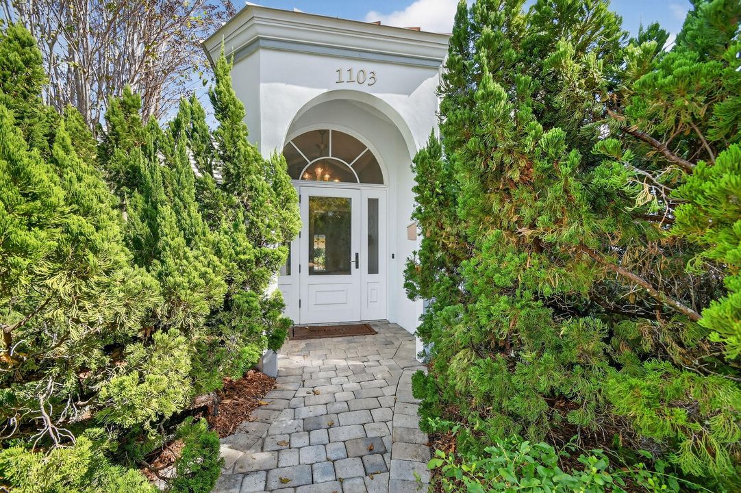 На продажу: $3,450,000 (3 спален, 3 ванн, 3072 Квадратных фут)