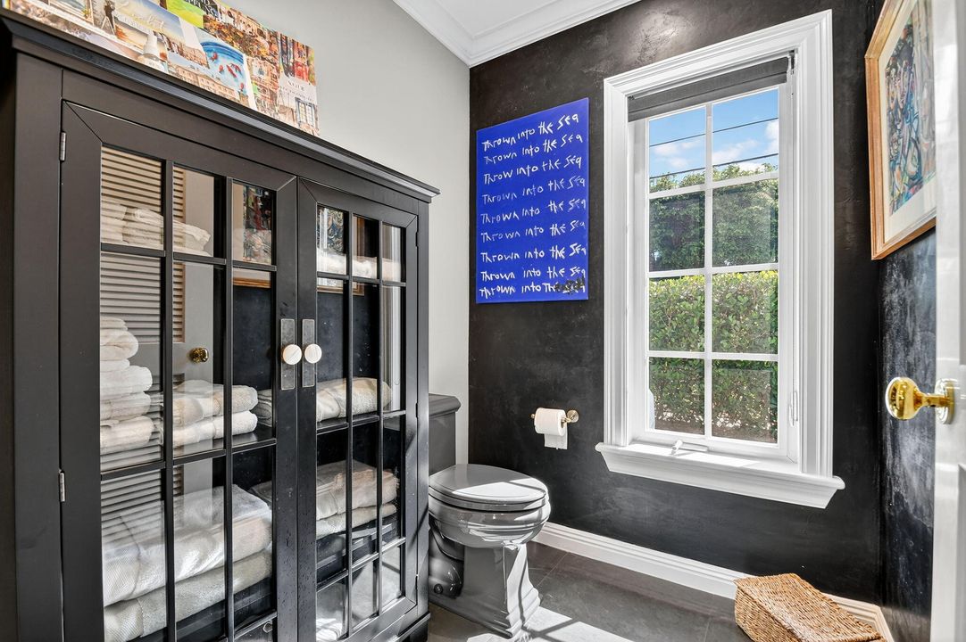 На продажу: $3,450,000 (3 спален, 3 ванн, 3072 Квадратных фут)