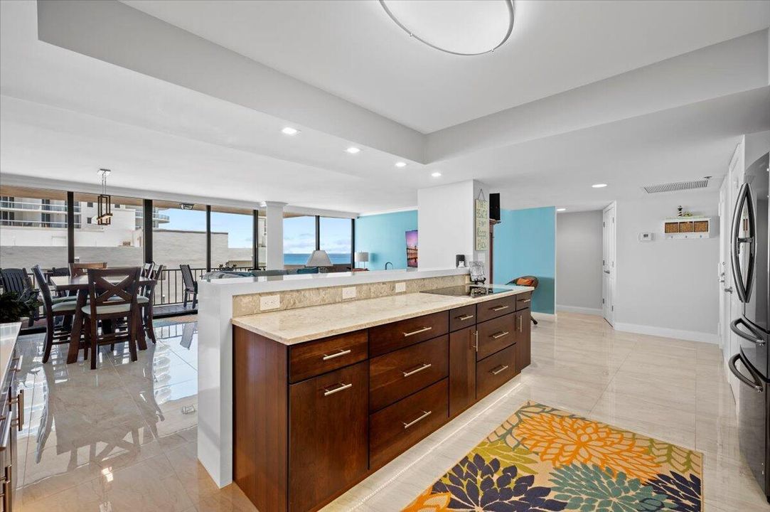 For Rent: $5,300 (3 beds, 2 baths, 1432 Square Feet)