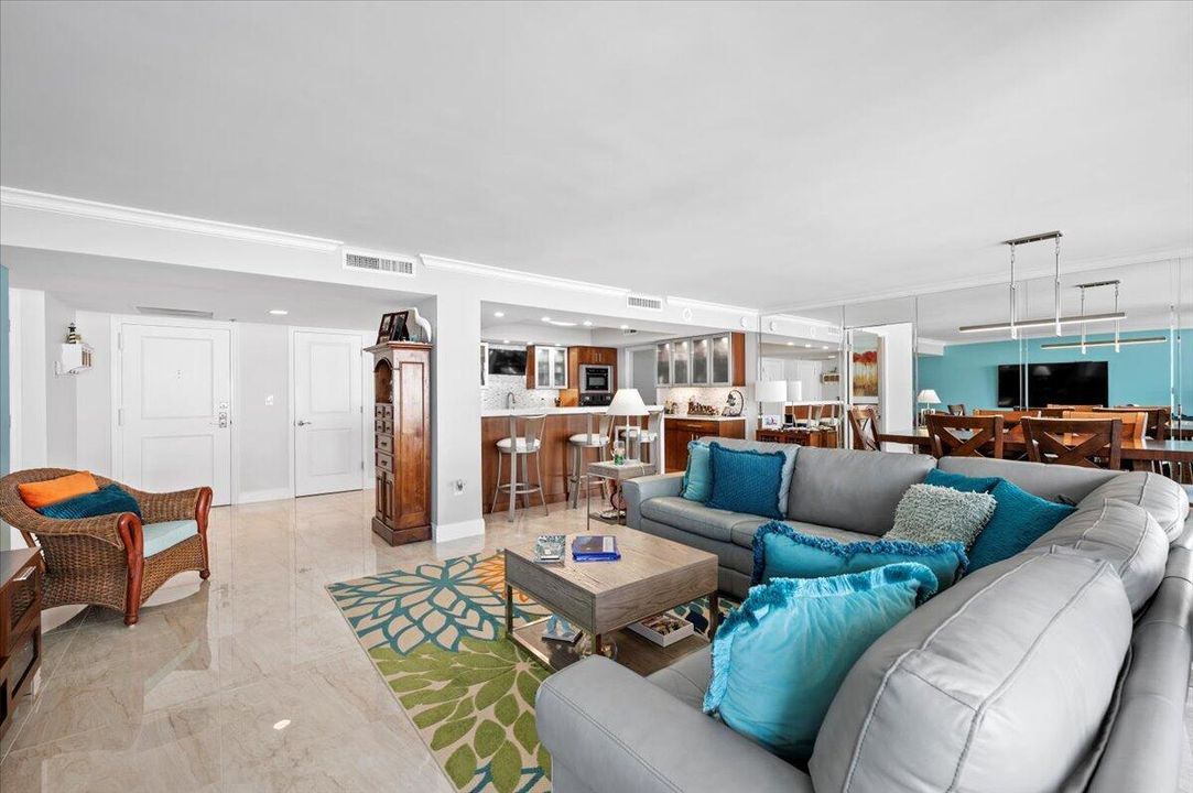 For Rent: $5,300 (3 beds, 2 baths, 1432 Square Feet)