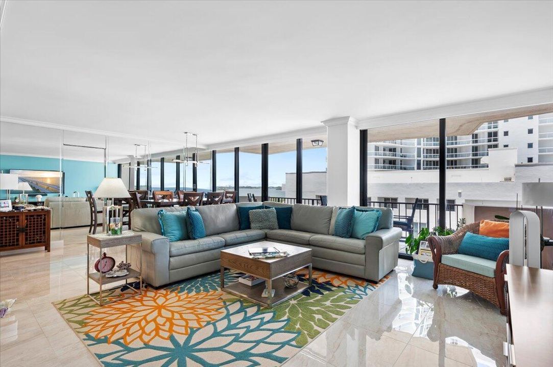 For Rent: $5,300 (3 beds, 2 baths, 1432 Square Feet)