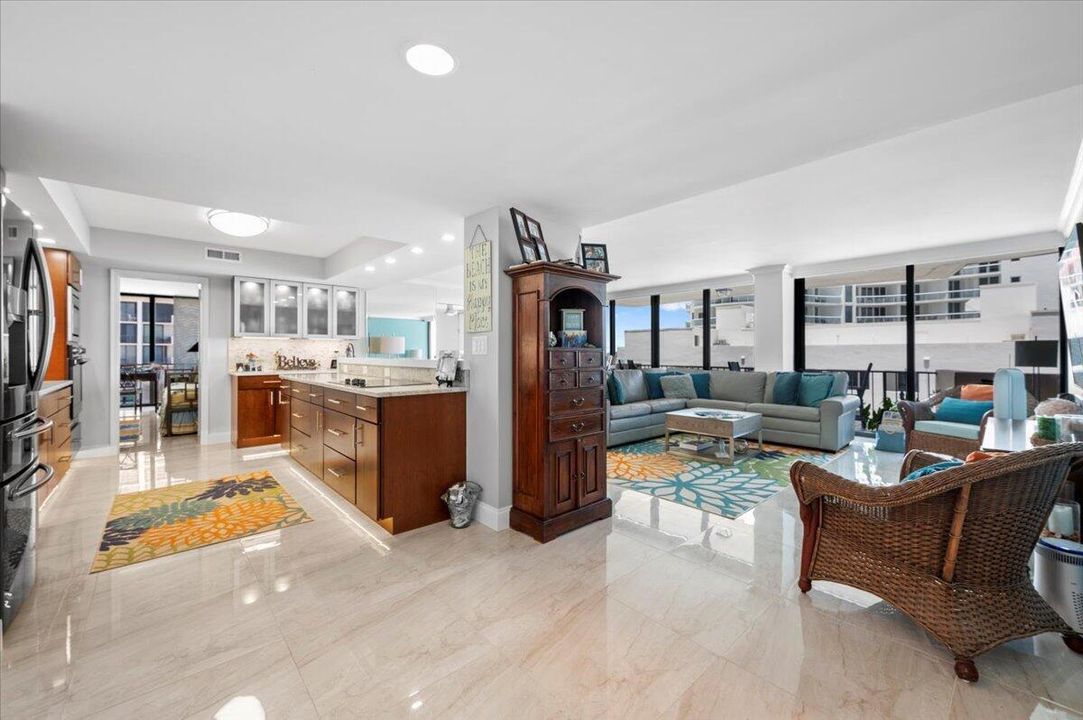 For Rent: $5,300 (3 beds, 2 baths, 1432 Square Feet)