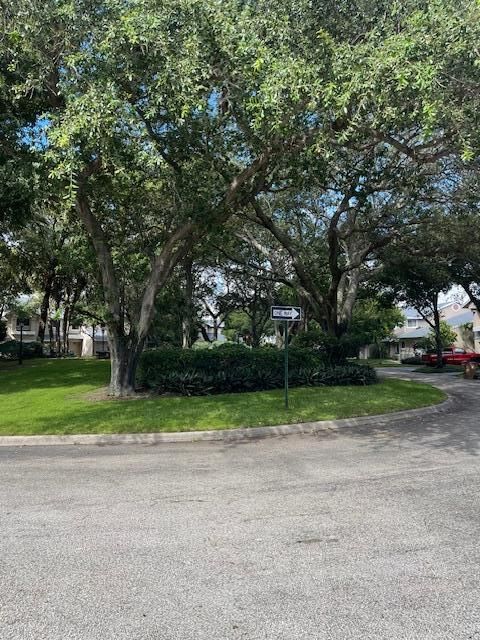 合同活跃: $309,000 (2 贝兹, 2 浴室, 1440 平方英尺)