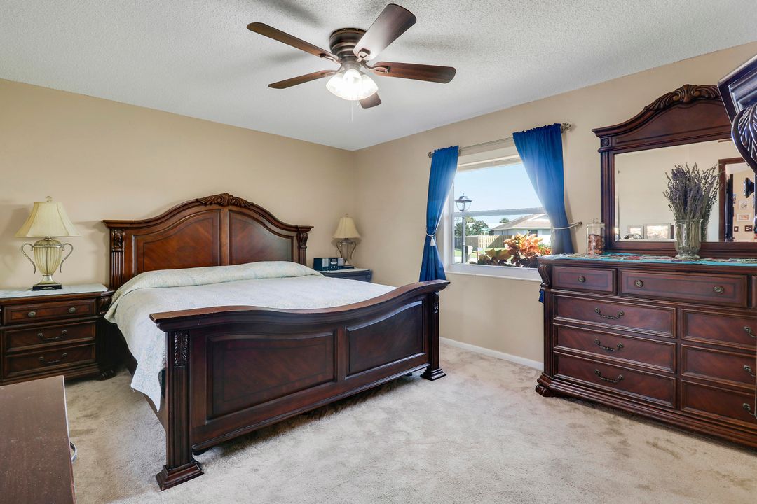 For Sale: $589,999 (3 beds, 3 baths, 2160 Square Feet)