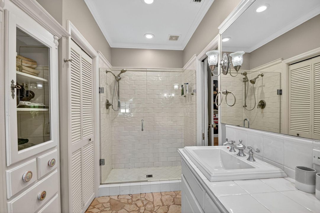 На продажу: $3,450,000 (3 спален, 3 ванн, 3072 Квадратных фут)