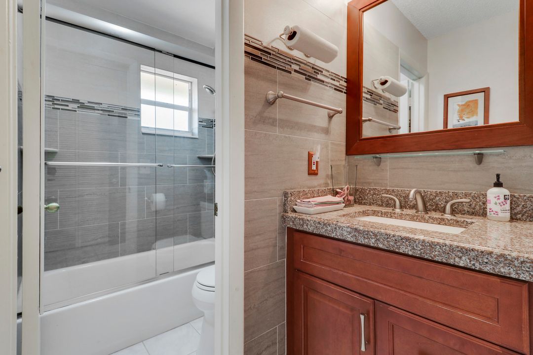 For Sale: $589,999 (3 beds, 3 baths, 2160 Square Feet)