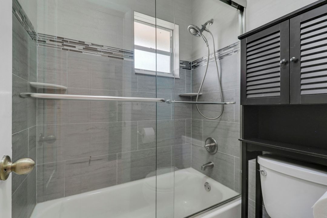 For Sale: $589,999 (3 beds, 3 baths, 2160 Square Feet)