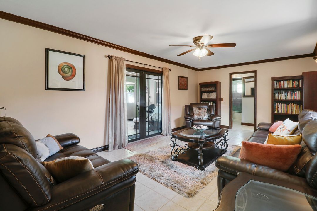 For Sale: $589,999 (3 beds, 3 baths, 2160 Square Feet)