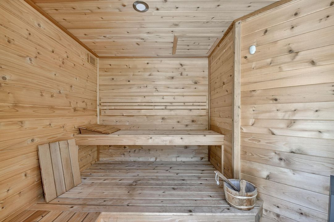 На продажу: $3,450,000 (3 спален, 3 ванн, 3072 Квадратных фут)