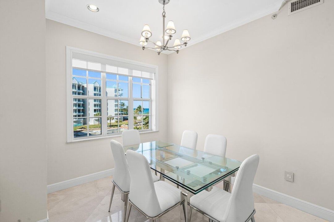 For Rent: $16,000 (4 beds, 4 baths, 4828 Square Feet)