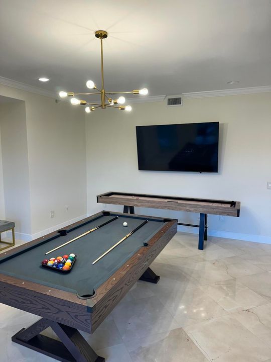 For Rent: $16,000 (4 beds, 4 baths, 4828 Square Feet)