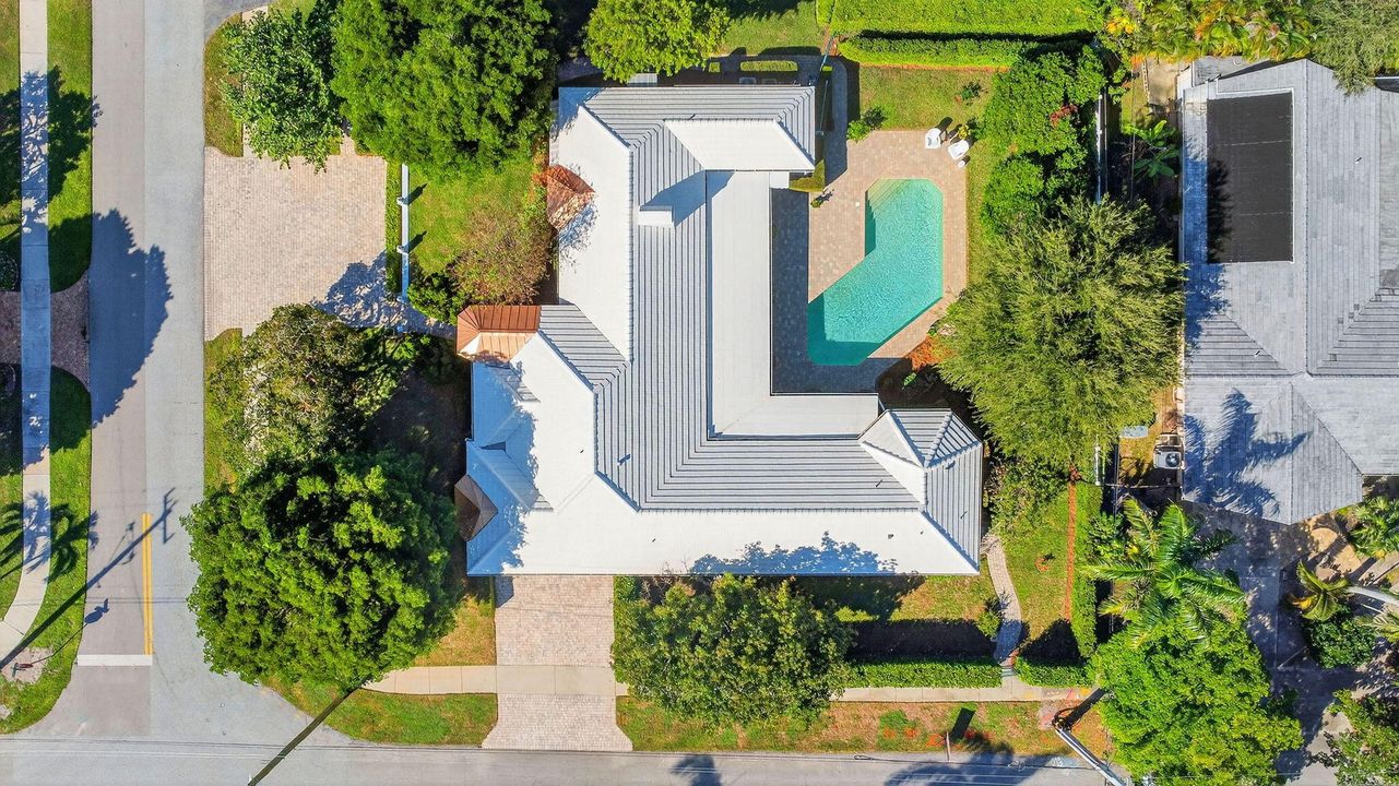 На продажу: $3,450,000 (3 спален, 3 ванн, 3072 Квадратных фут)