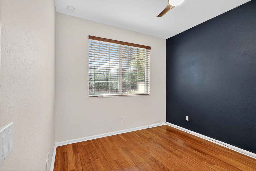 En Renta: $2,825 (3 camas, 3 baños, 1399 Pies cuadrados)