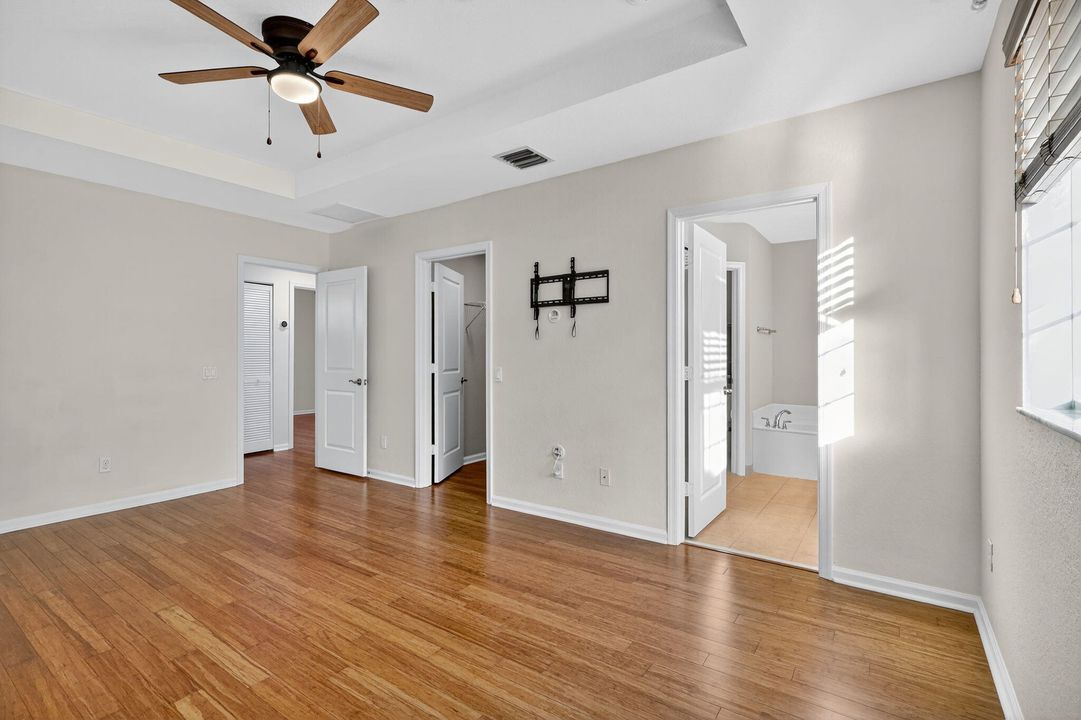 En Renta: $2,825 (3 camas, 3 baños, 1399 Pies cuadrados)