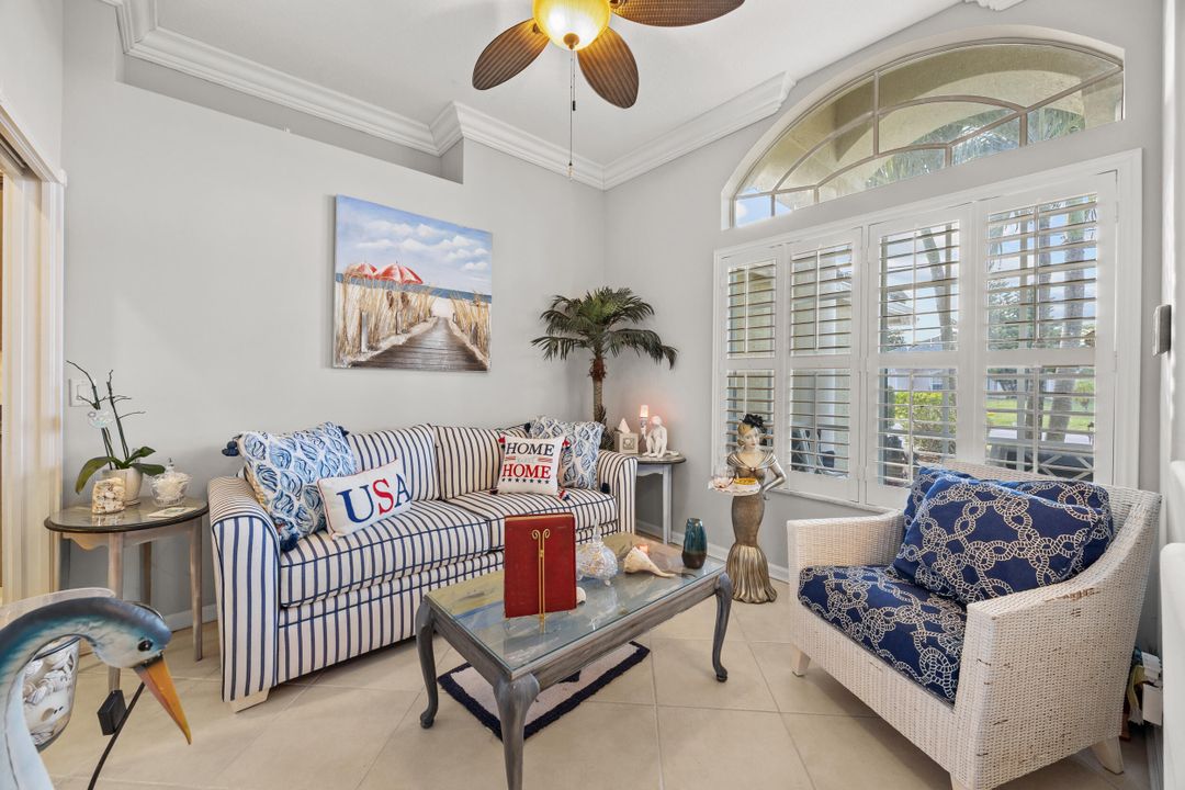 For Sale: $585,000 (4 beds, 2 baths, 2493 Square Feet)