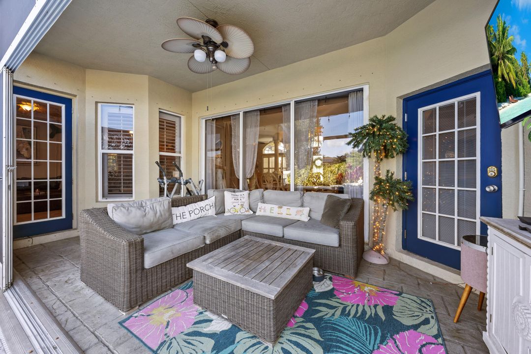 For Sale: $585,000 (4 beds, 2 baths, 2493 Square Feet)