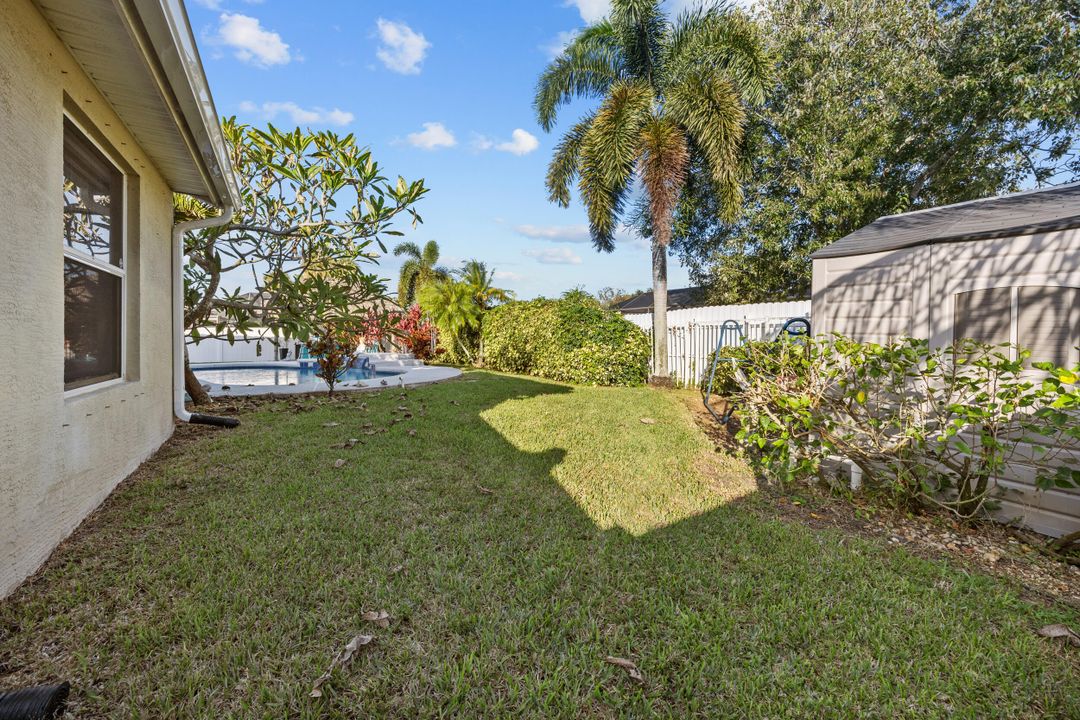 For Sale: $585,000 (4 beds, 2 baths, 2493 Square Feet)