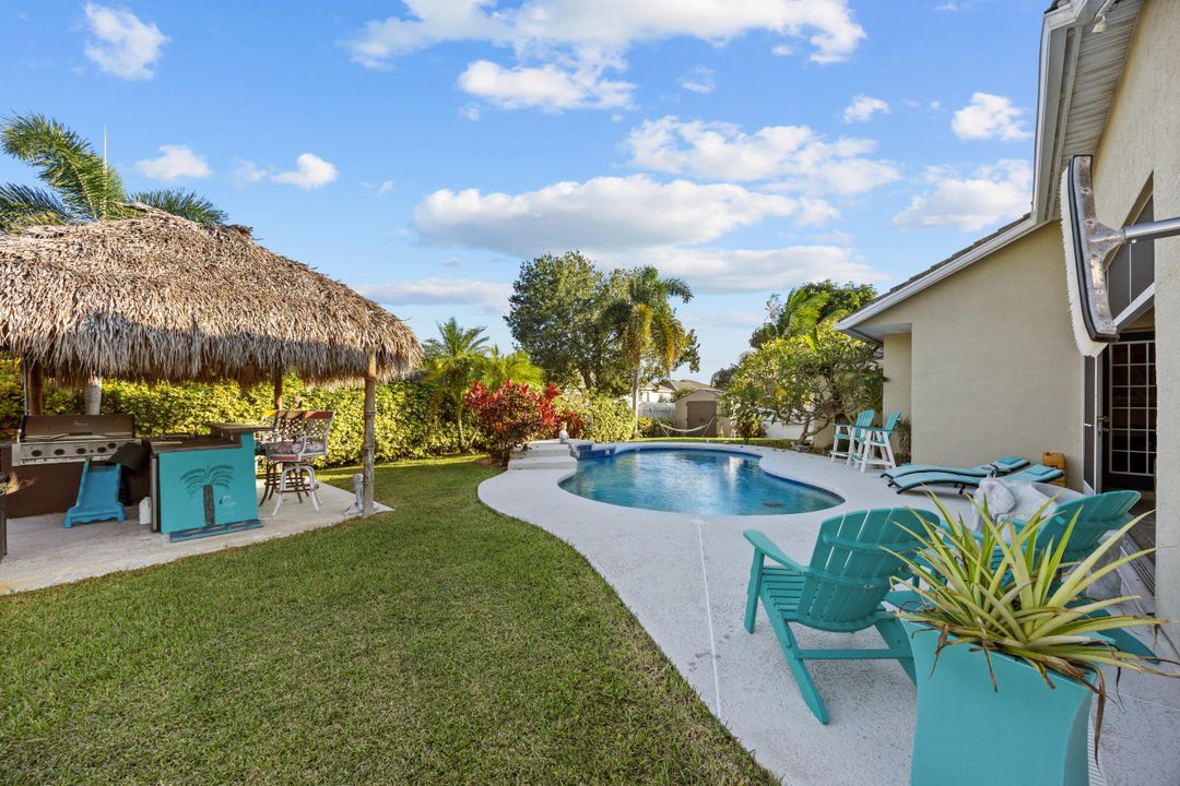 For Sale: $585,000 (4 beds, 2 baths, 2493 Square Feet)