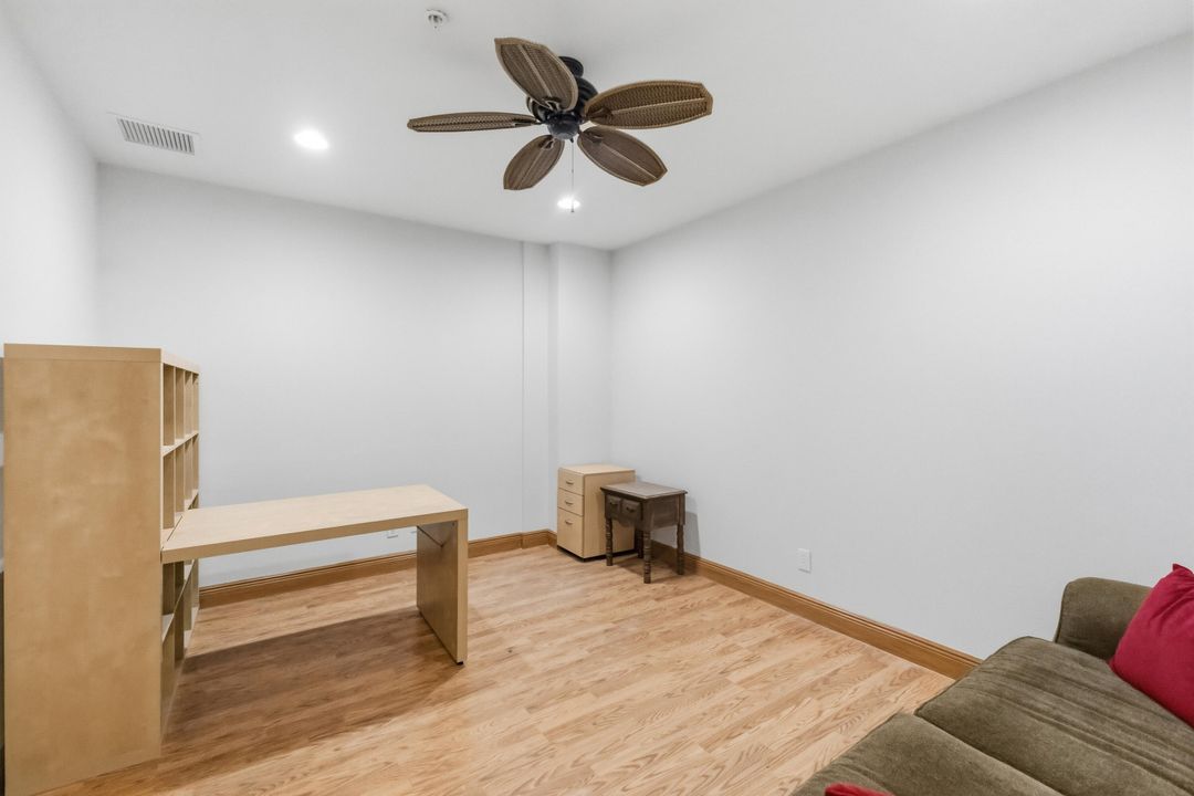For Sale: $35 (0 beds, 0 baths, 741 Square Feet)