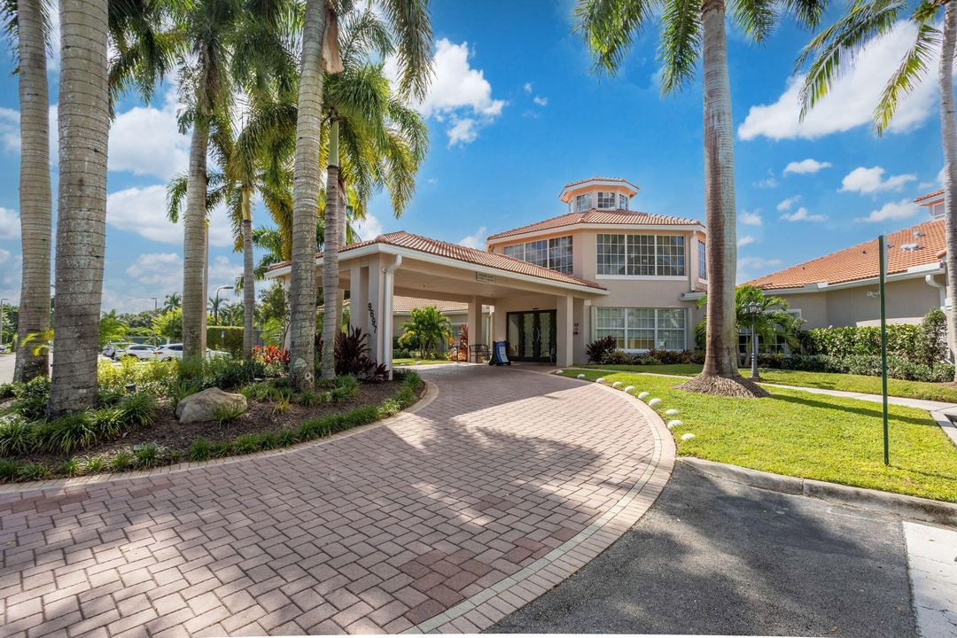 En Venta: $325,000 (3 camas, 2 baños, 1523 Pies cuadrados)