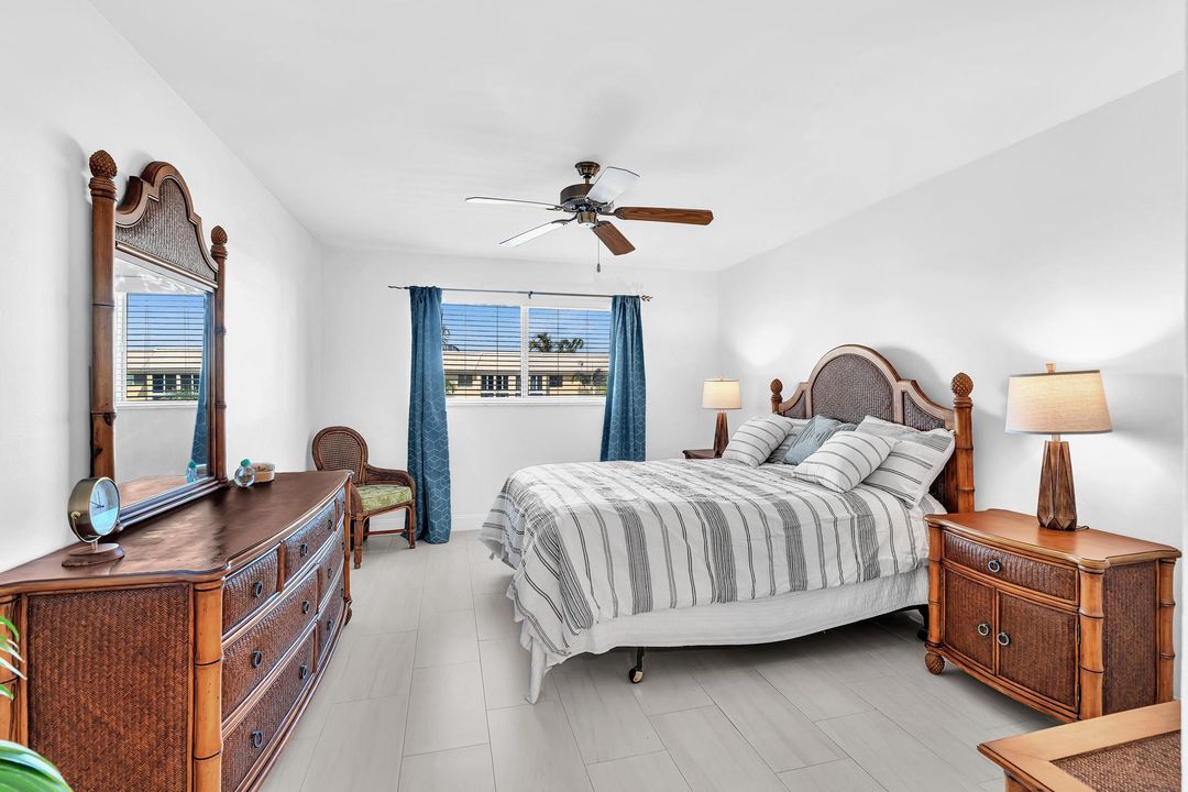 待售: $284,900 (2 贝兹, 2 浴室, 1224 平方英尺)