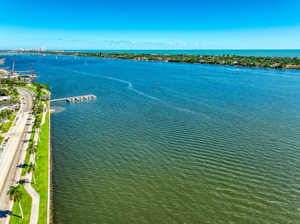 For Sale: $398,490 (1 beds, 1 baths, 760 Square Feet)