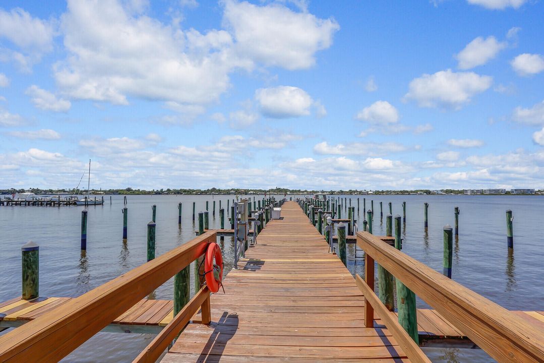 待售: $190,000 (2 贝兹, 2 浴室, 1191 平方英尺)