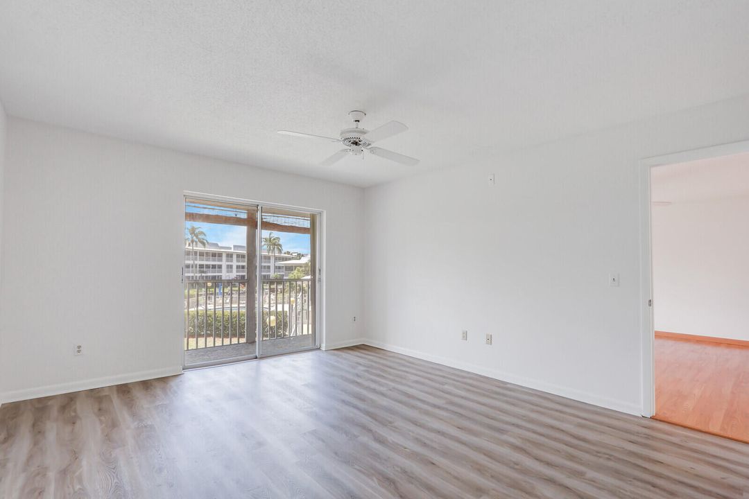 待售: $190,000 (2 贝兹, 2 浴室, 1191 平方英尺)