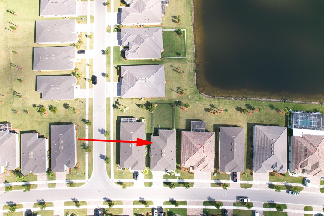 На продажу: $478,900 (2 спален, 2 ванн, 1827 Квадратных фут)