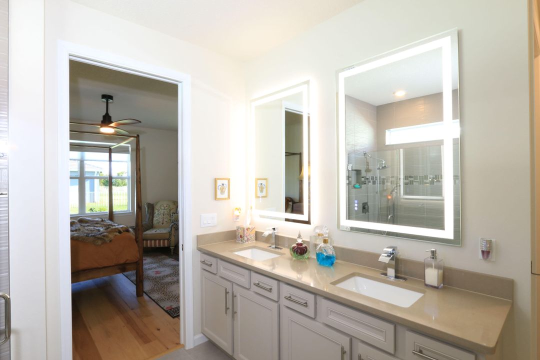 На продажу: $478,900 (2 спален, 2 ванн, 1827 Квадратных фут)