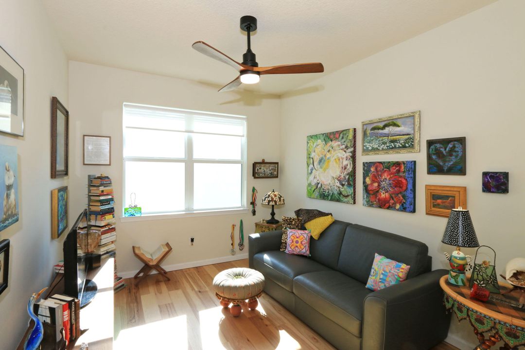 На продажу: $478,900 (2 спален, 2 ванн, 1827 Квадратных фут)