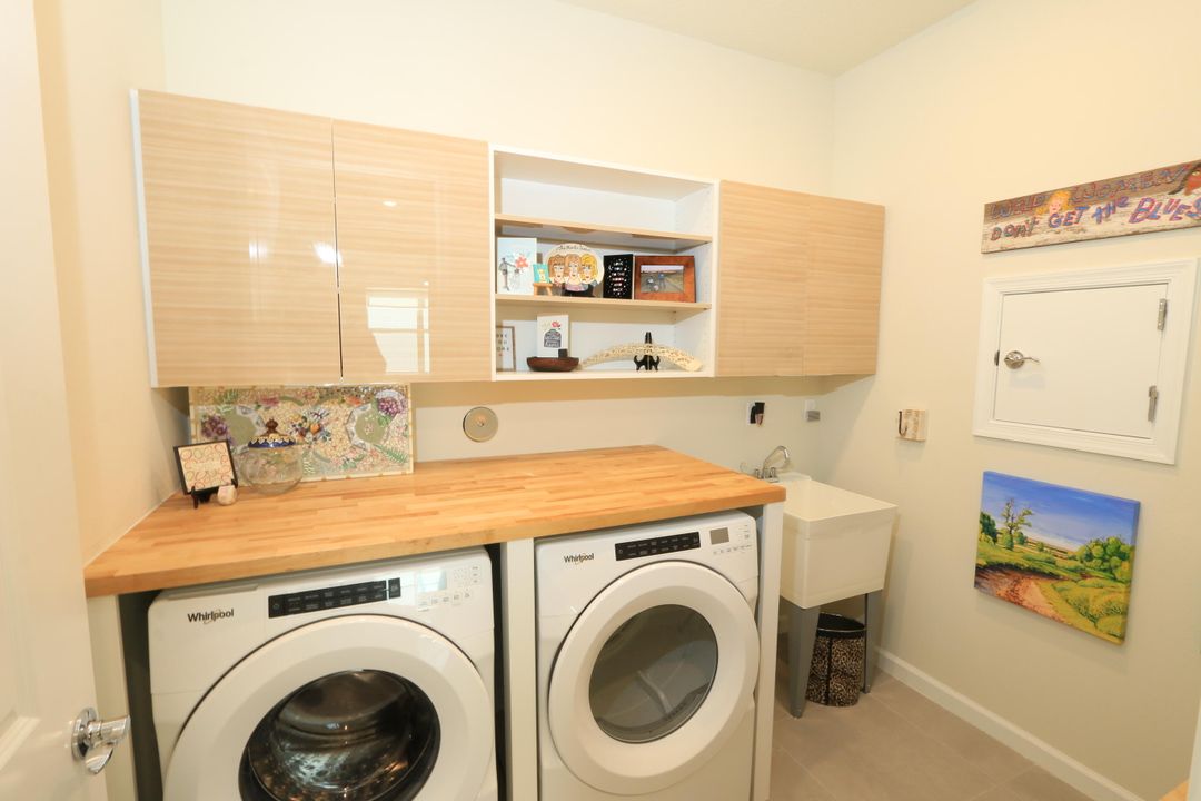 На продажу: $478,900 (2 спален, 2 ванн, 1827 Квадратных фут)