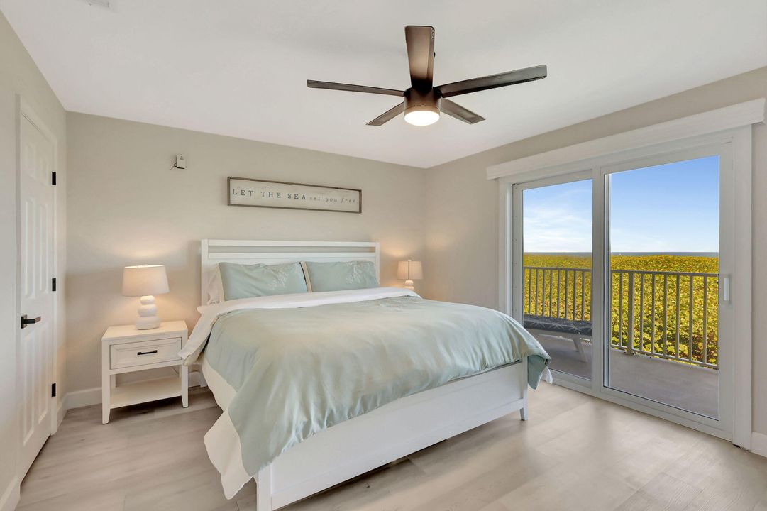 For Sale: $449,000 (2 beds, 2 baths, 1120 Square Feet)